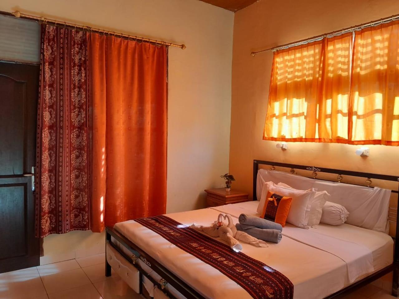 Budi Sun Resort Maumere Ngoại thất bức ảnh